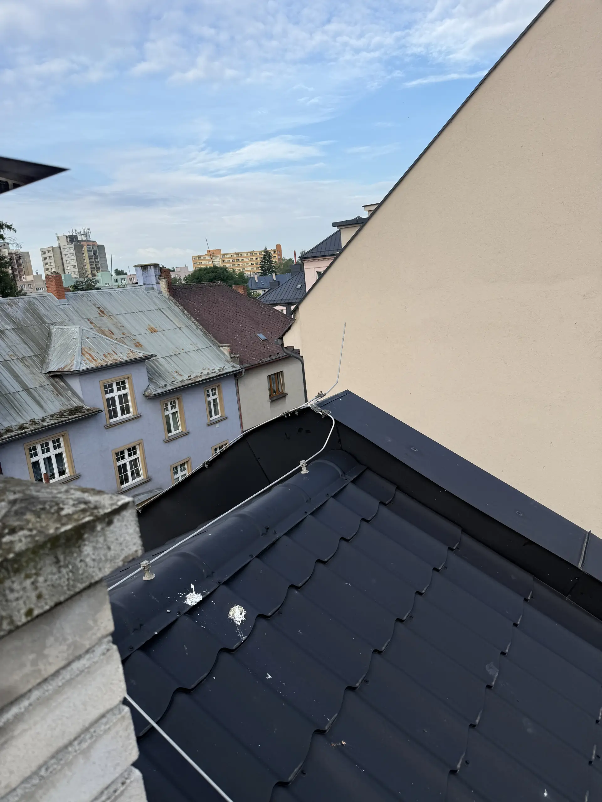 LPS — fotografie 1/7